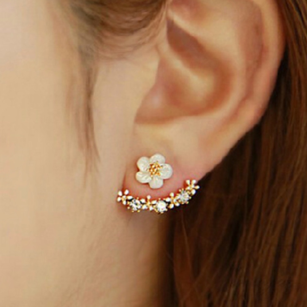 Daisy Flower Back Hanging Earrings - Picture 2 of 2